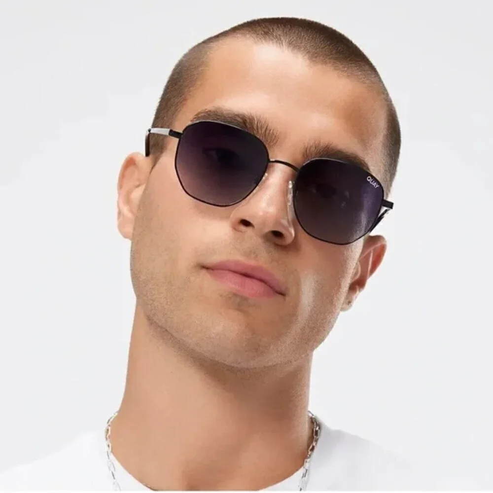New Quay Unisex Big Time Black Frame / Smoke Lens Round Sunglasses